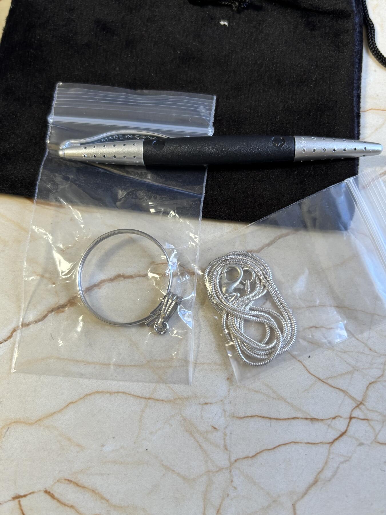 第181期拍卖 加拿大星座诞生石等银币吊坠圈不含银币