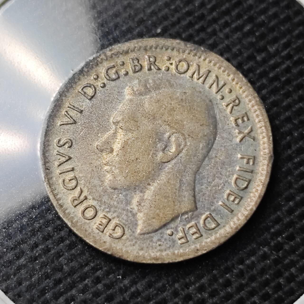 KK钱币收藏小铺  第369场  2月预留时间 周末发货  1950澳大利亚3便士银币