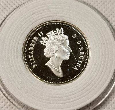 甄臻铺-世界币章拍卖（第39期）送拍享返佣金等优惠多多 - 加拿大白尾雷鸟 PF 精制 50分银币  1995 27.13mm 2.08mm 9.34g 925Ag