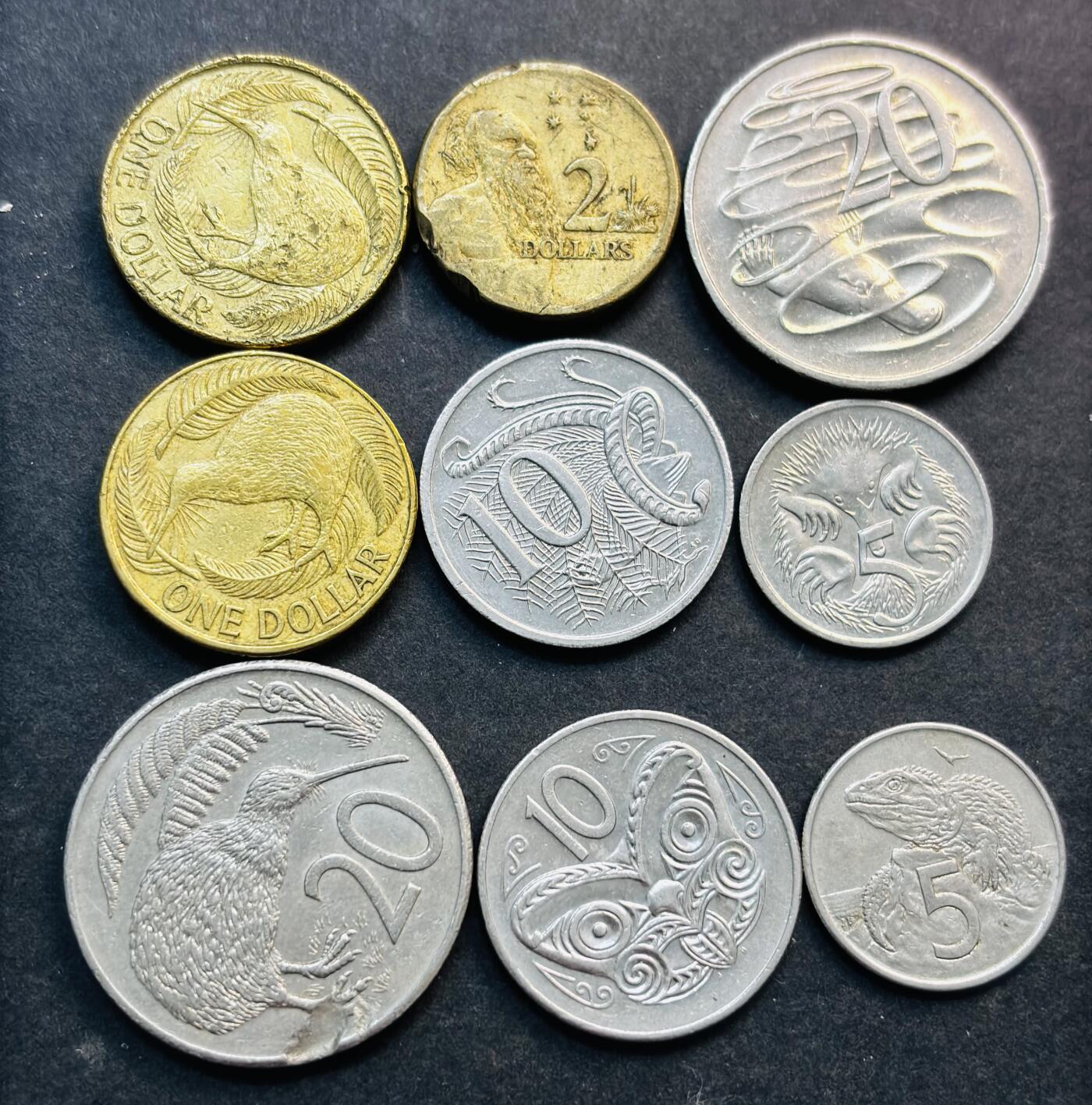 文馨钱币收藏第 281 场，【 长期接收代拍品】银元，银币，套币，纸币专场（本场截拍后休息三天，19 号发货） 新西兰，澳大利亚一组 9 枚