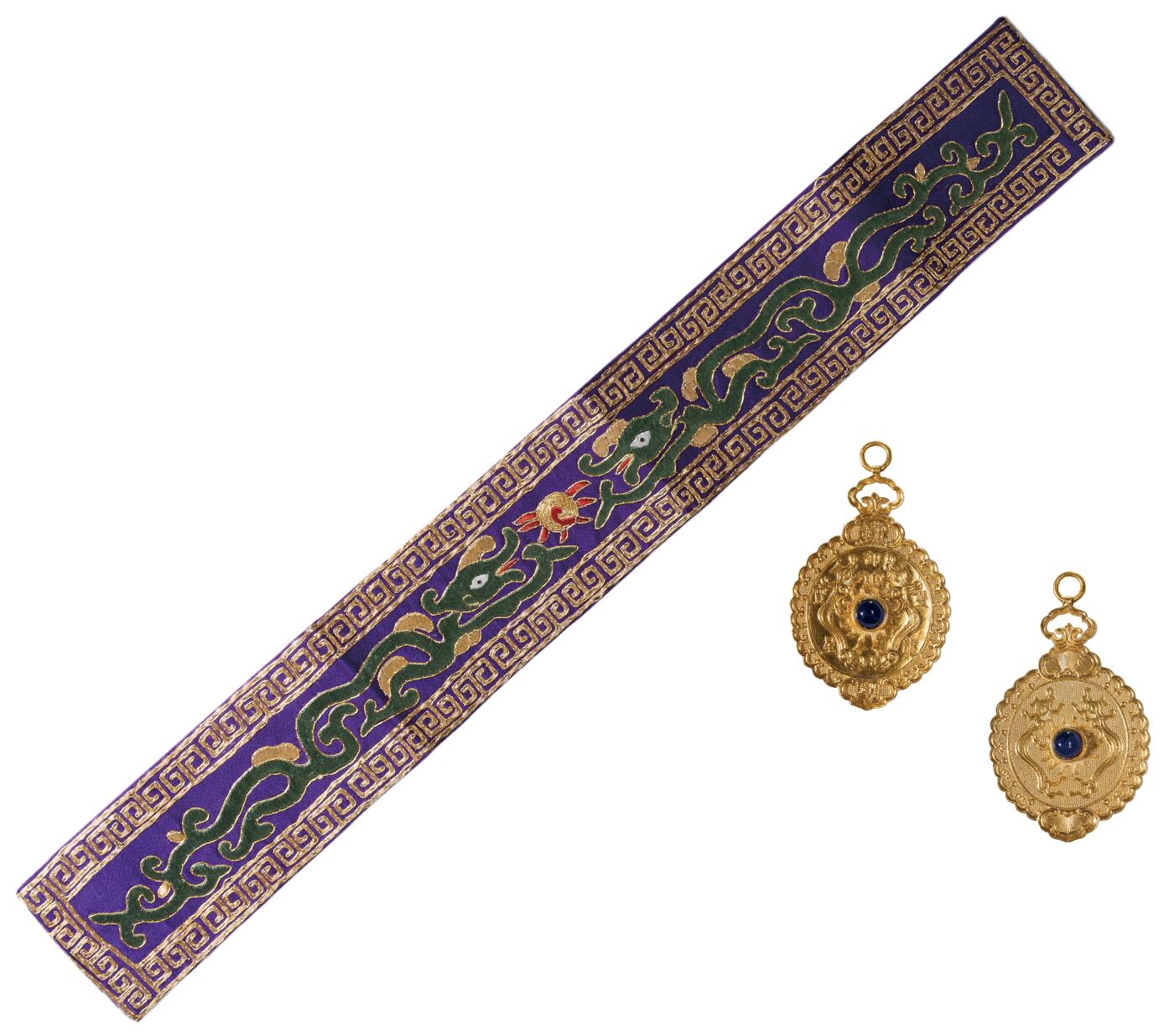 中新泰星2025年秋拍 徽章 纪念章及金银器专场 清代头版三等第一御赐双龙宝星勋章一枚