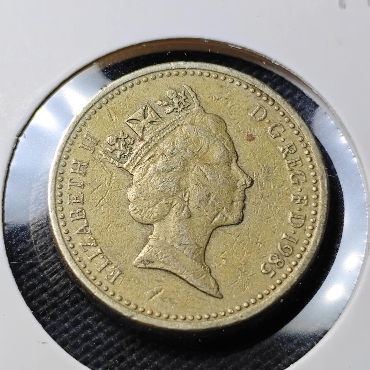 KK钱币收藏小铺  第369场  2月预留时间 周末发货  英国1镑