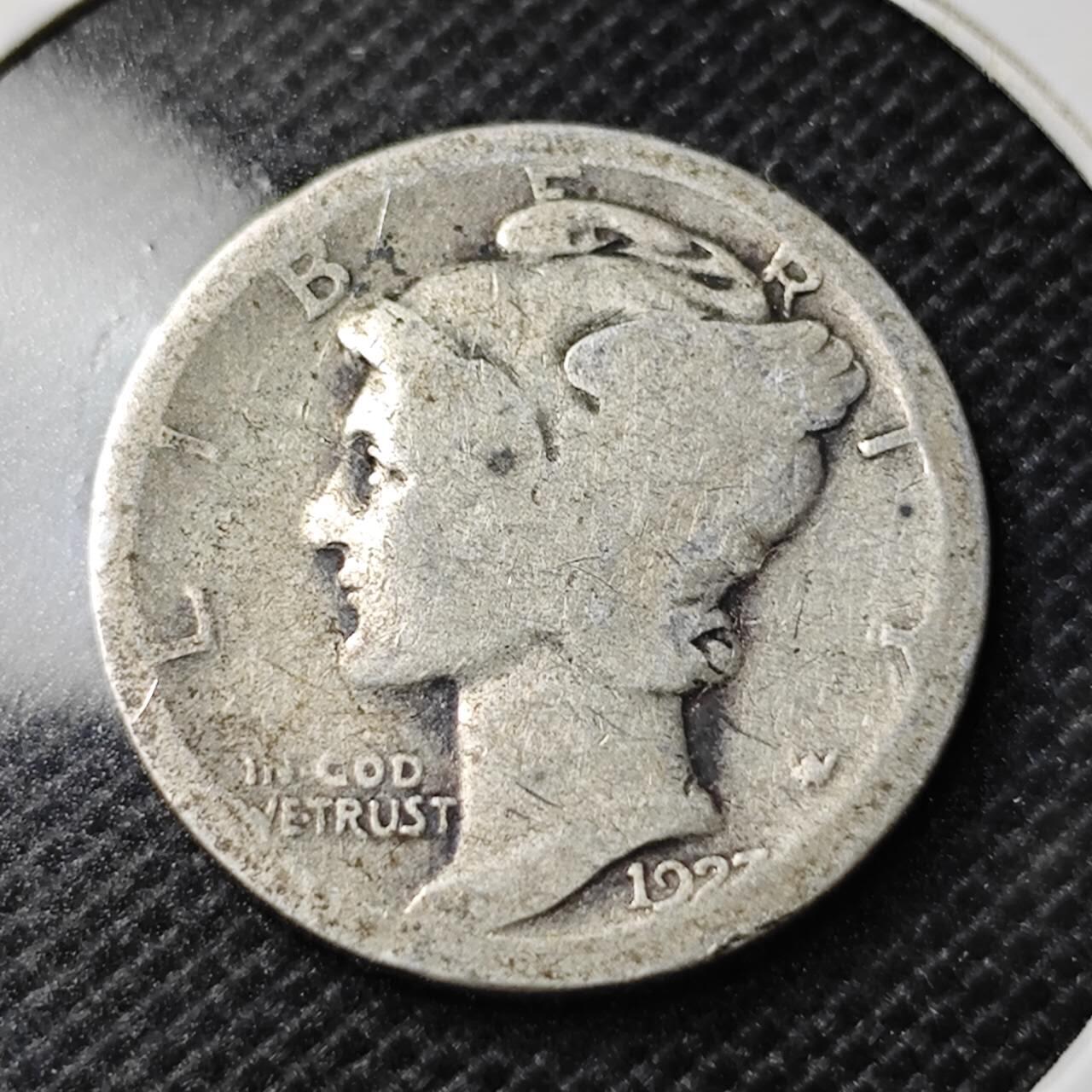 KK钱币收藏小铺  第369场  2月预留时间 周末发货  美国小飞人银币