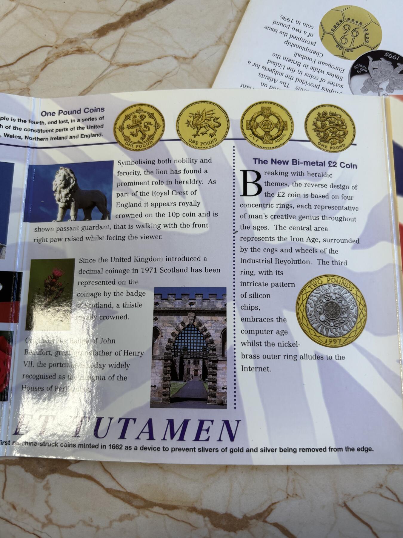 第181期拍卖 卡册 英国1997年硬币8枚套币