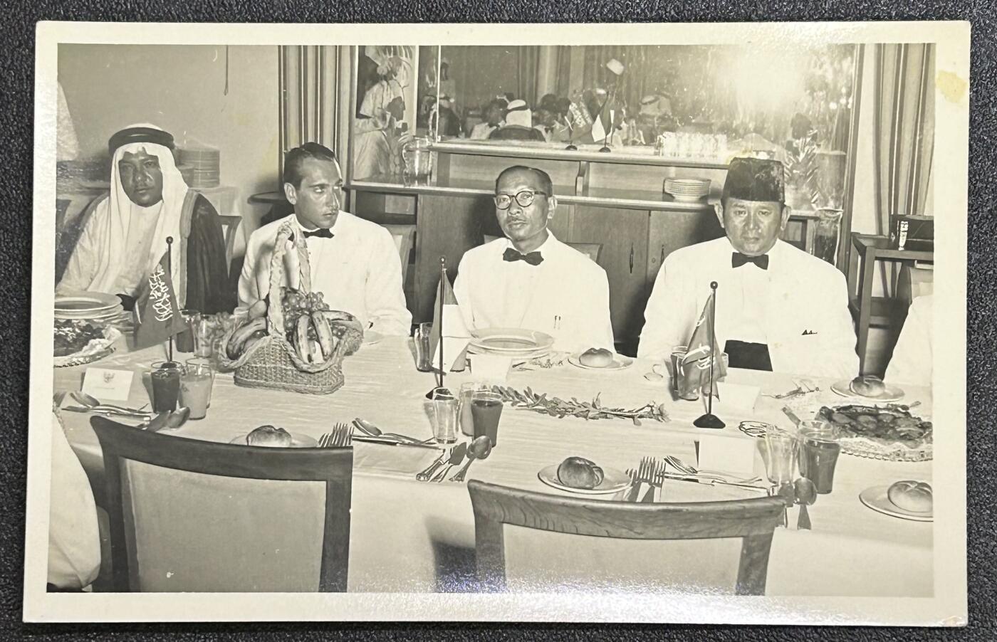 西秦中古拍卖第六十五期 早期亚非拉国家外交照片