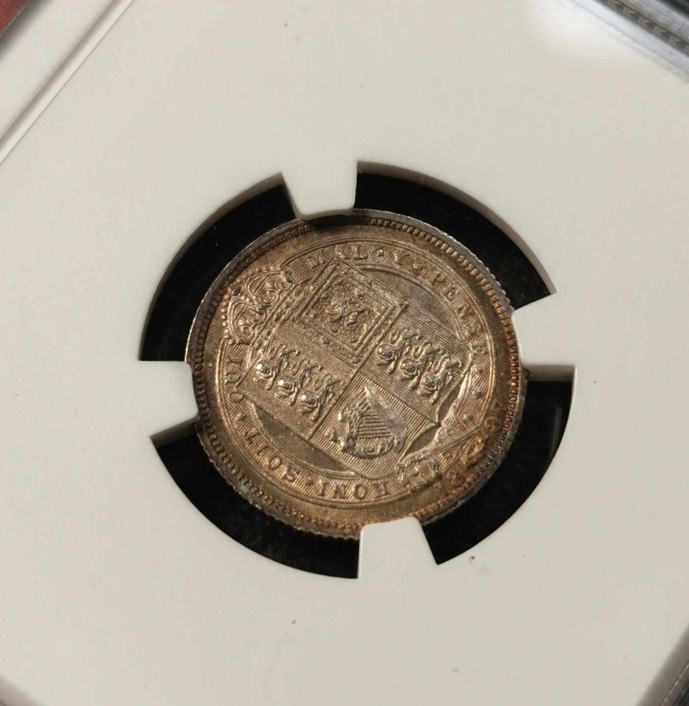 甄臻铺-世界币章拍卖（第39期）送拍享返佣金等优惠多多 NGC-MS63 1887年英国维多利亚高冠6便士 盾徽版 状态非常好