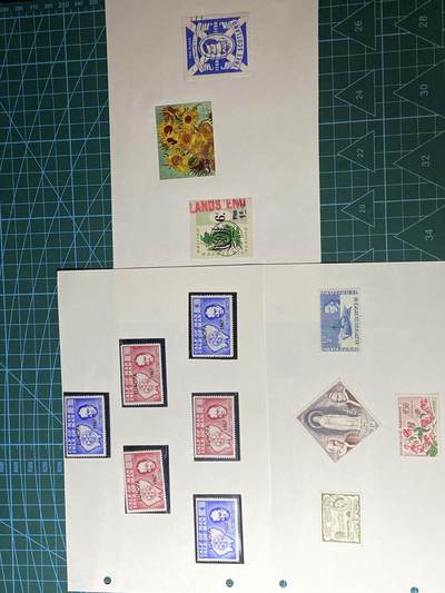 2025年第一百二十八场(总第一百五十四场）外国好品散币、邮币封和邮票场(免佣金) - 邮票13枚