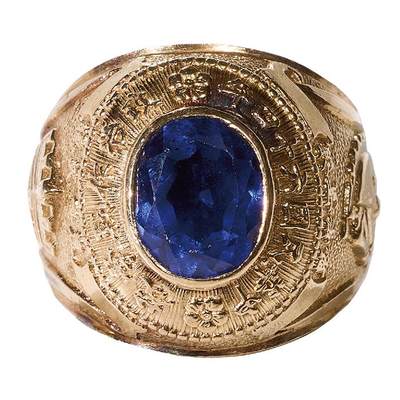 中新泰星2025年秋拍 徽章 纪念章及金银器专场 - 民国政治作战学校K金质嵌蓝宝纪念戒指