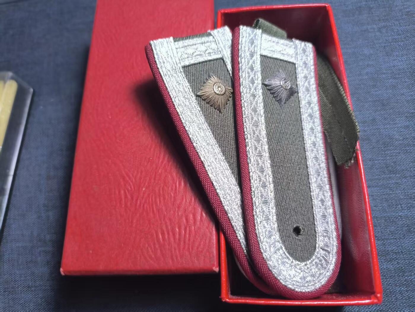 罗岚⭐爱藏⭐精品专拍第七场-分享拍场赚佣（周六有群拍，详细看简介）