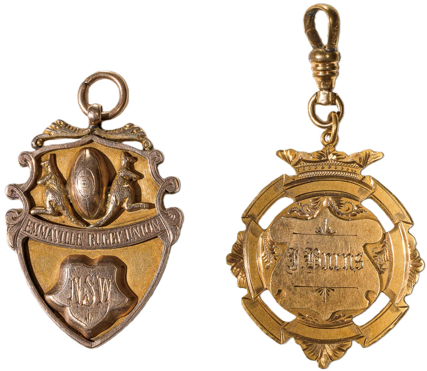 中新泰星2025年秋拍 徽章 纪念章及金银器专场 19世纪英国K金质纪念章两枚一组