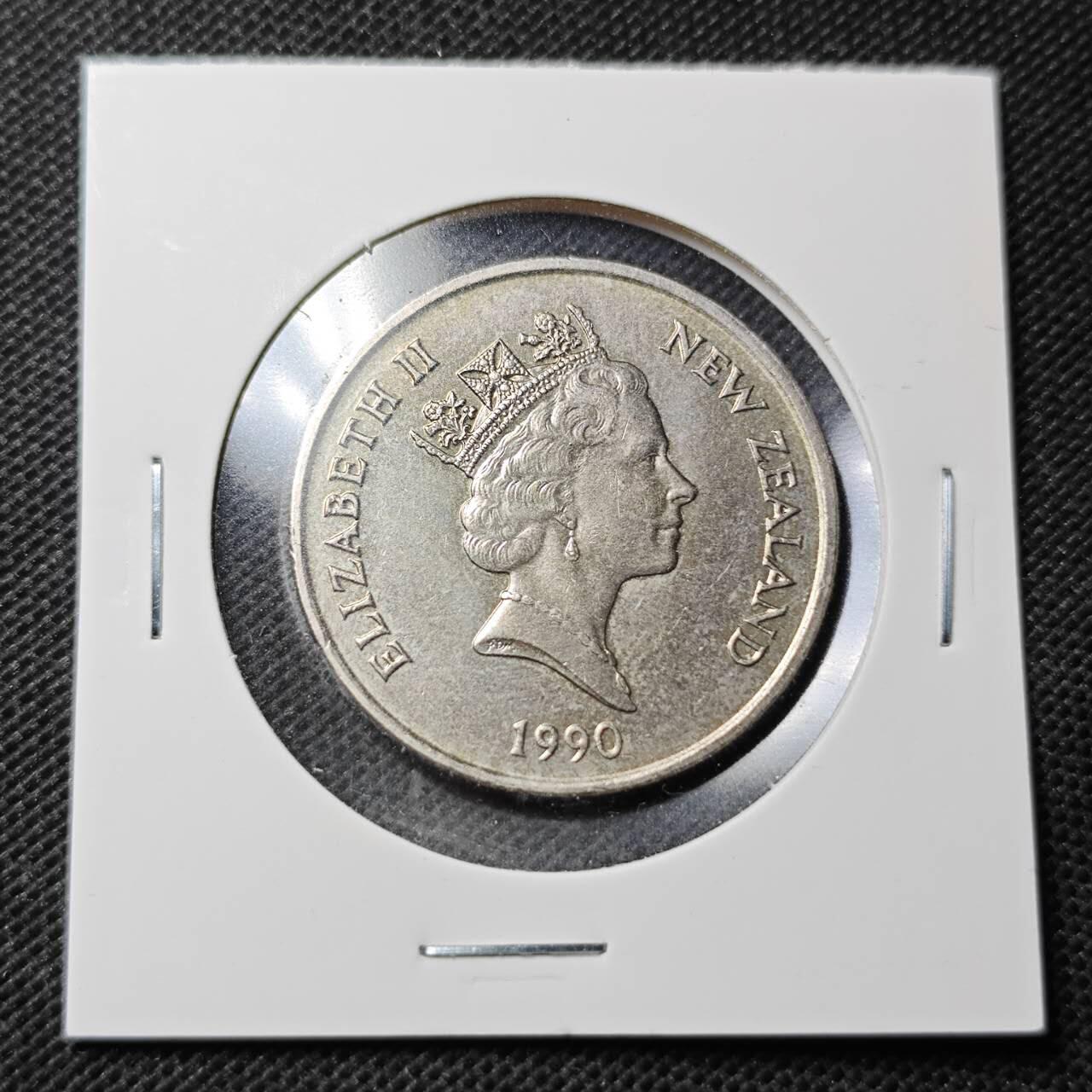 KK钱币收藏小铺  第369场  2月预留时间 周末发货  1990澳大利亚20分 大版