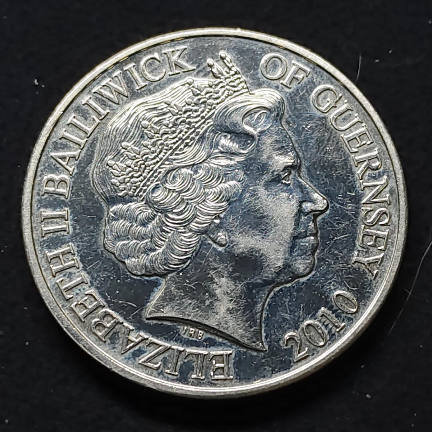 【全场包邮】纯粹捡漏拍476场（免费代拍第13场）调整中 根西2010年5镑敦刻尔克大撤退克朗型纪念币