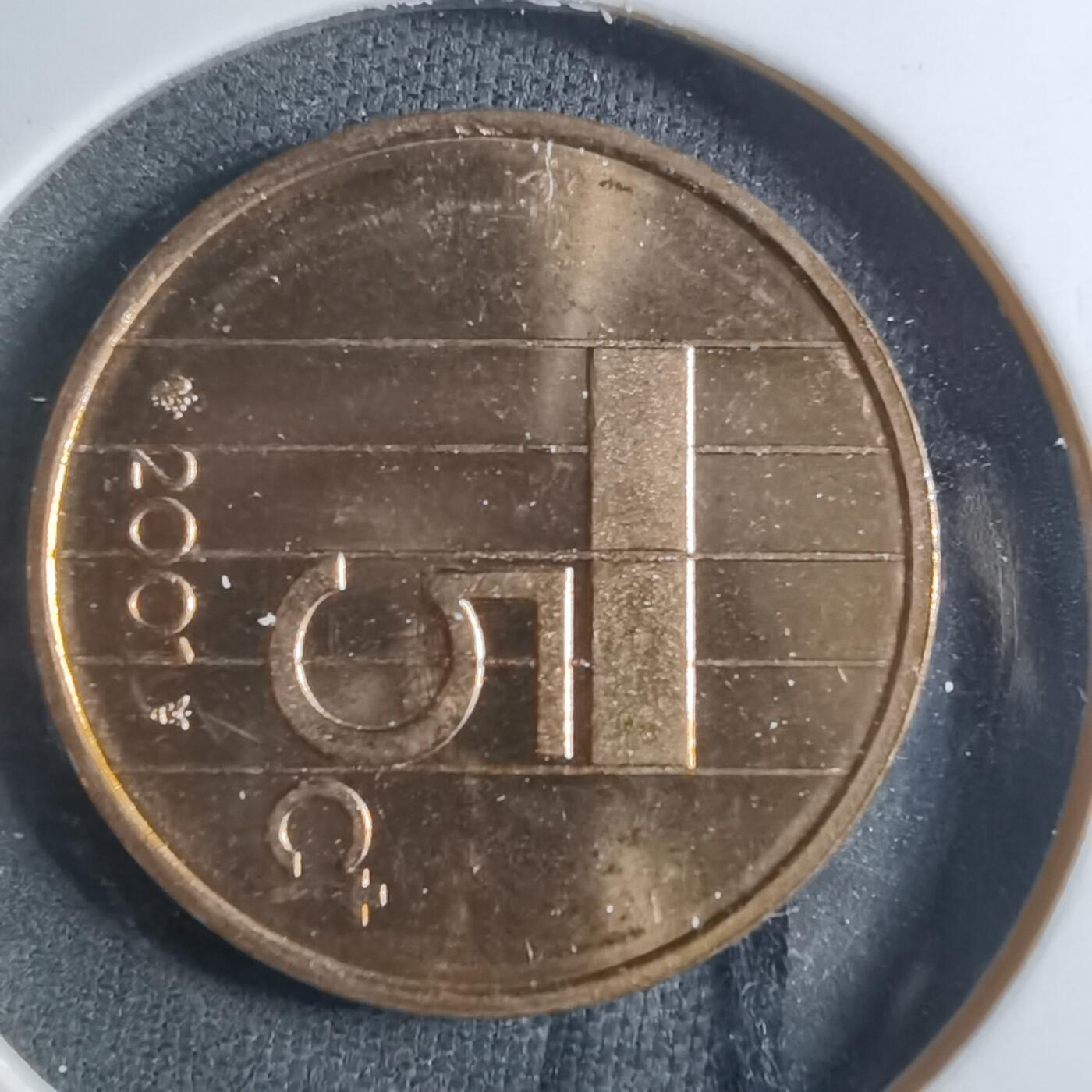 沼泽如烟--第902场 荷兰2001年五分