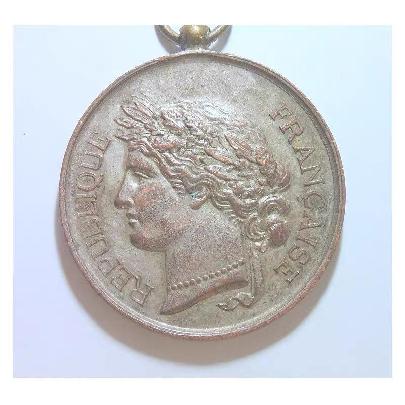 【光边】法国1900年前后 谷物女神高浮雕精制大镀银章 50MM