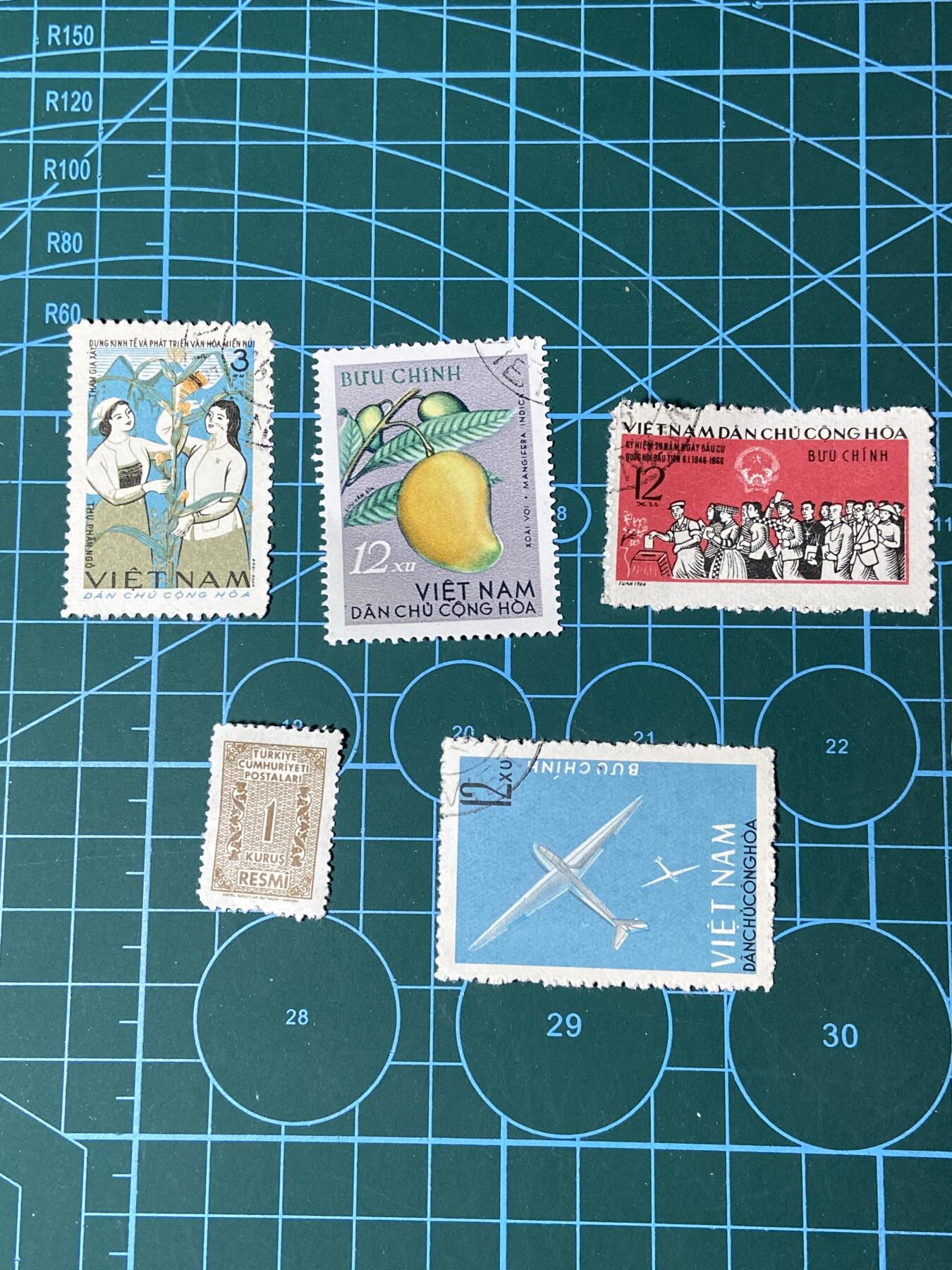 2025年第一百二十八场(总第一百五十四场）外国好品散币、邮币封和邮票场(免佣金) 邮票5枚