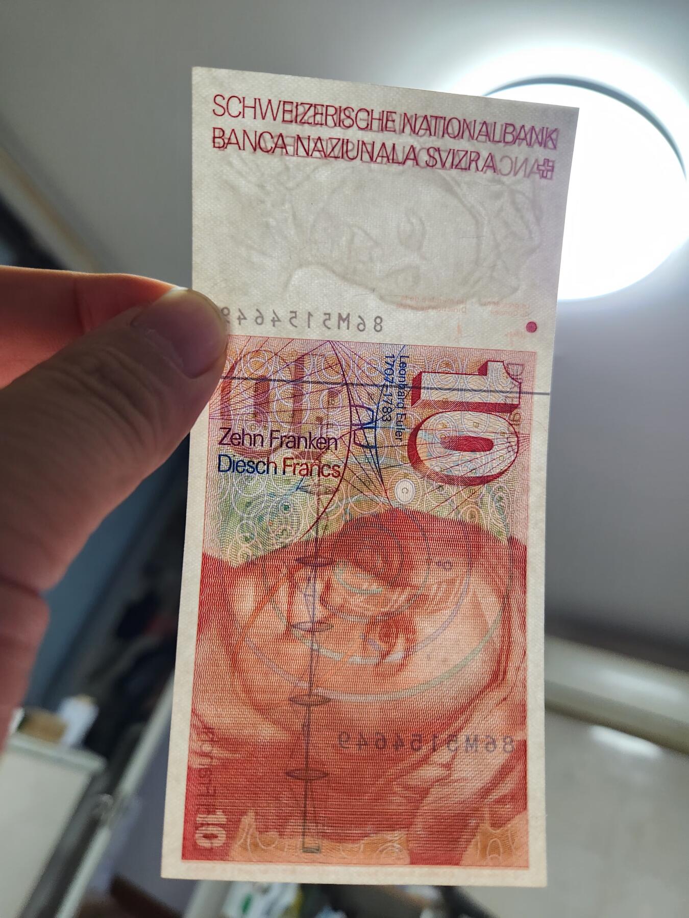 11月14号晚上8点 外国纸币自动截拍第56场 瑞士10法郎几乎全新