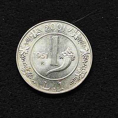 【全场包邮】纯粹捡漏拍477场（免费代拍第14场）调整中 - 意大利2001年1里拉最后的里拉系列1951年版纪念银币