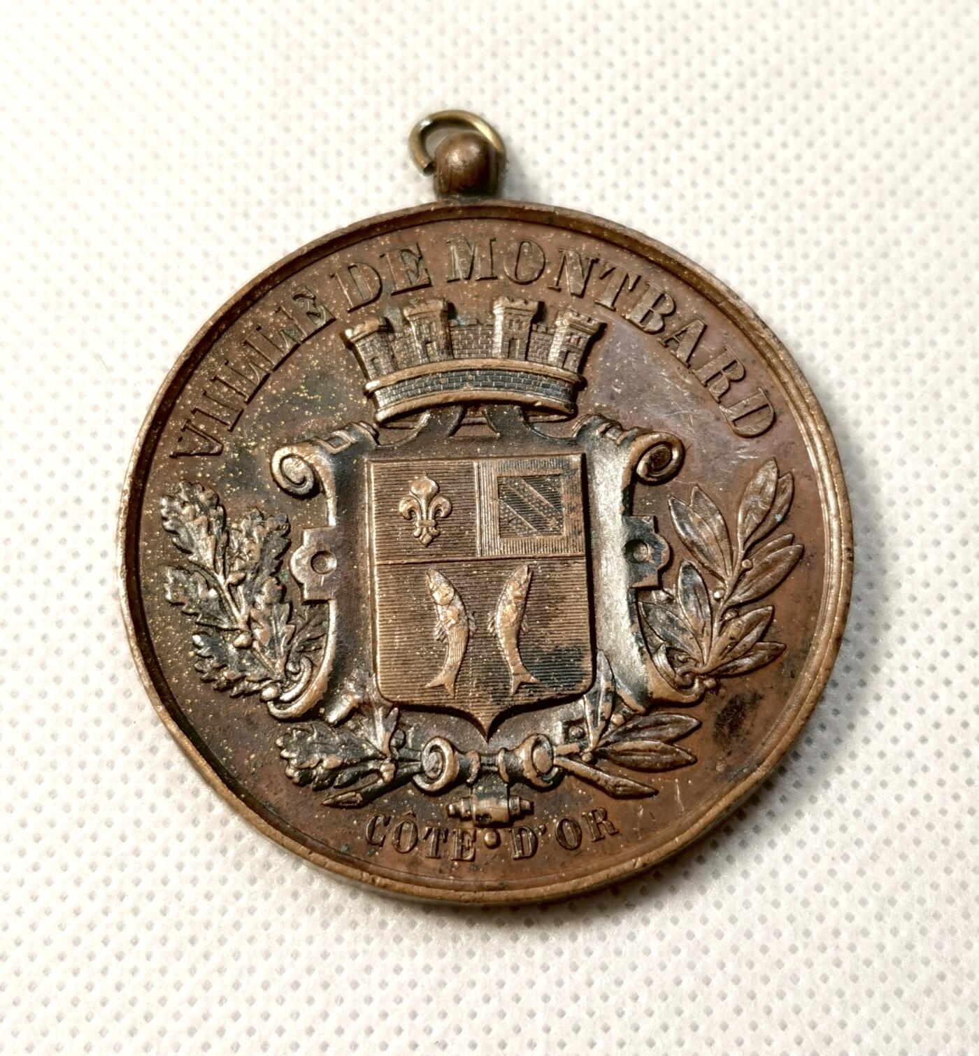 甄臻铺-世界币章拍卖（第39期）送拍享返佣金等优惠多多 法国 布雷纳骑士射击协会大铜章  50.5mm  4mm  56.4g