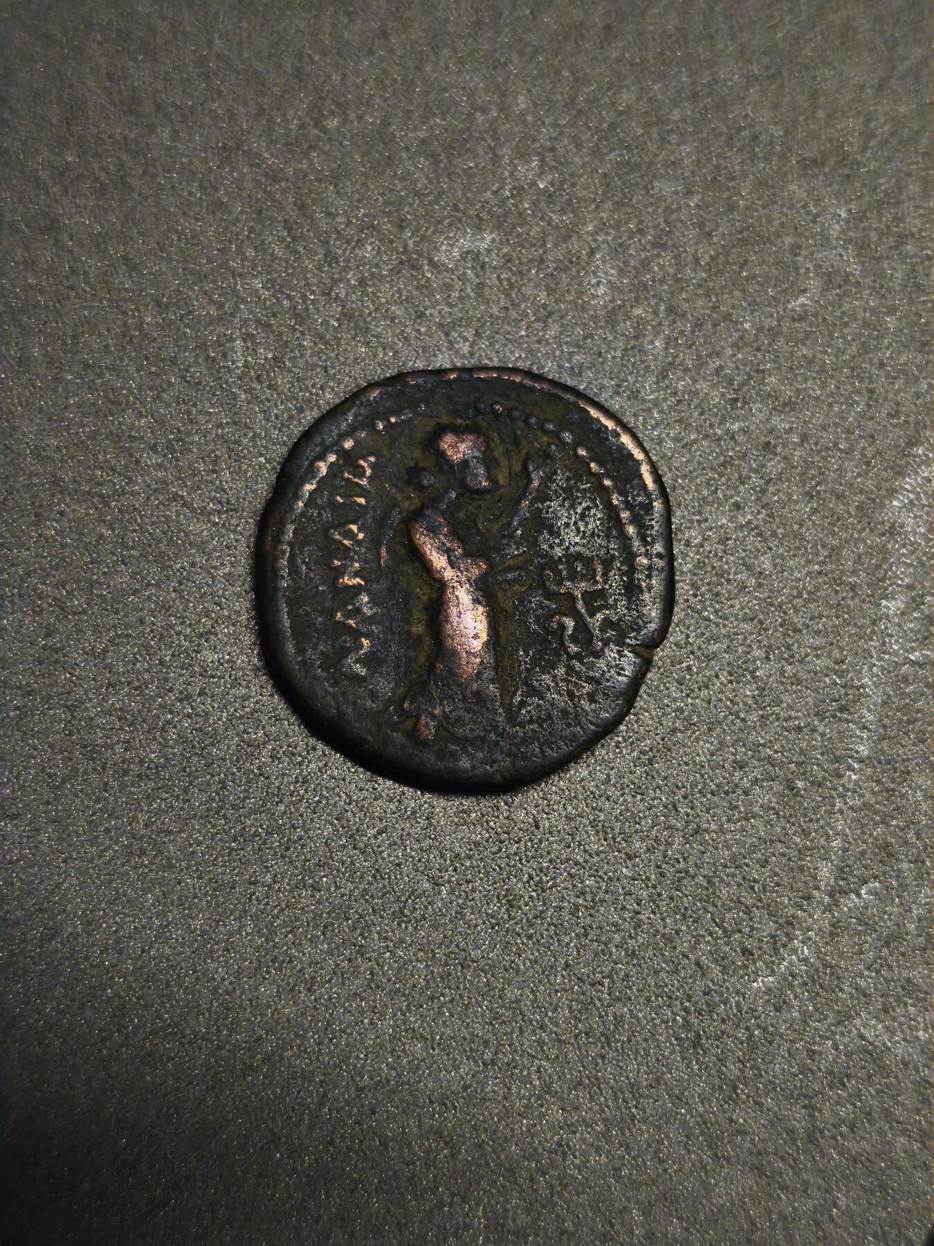 迦腻色伽 贵霜铜币