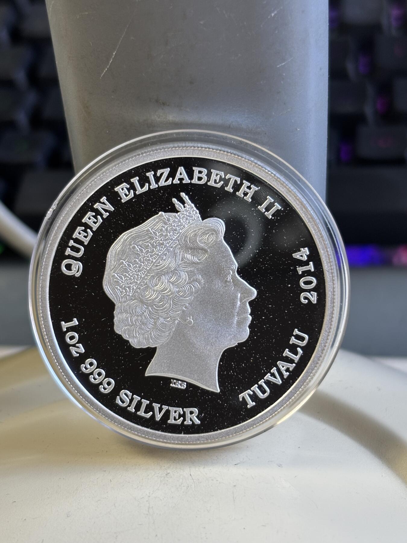 第181期拍卖 图瓦卢2014年动物鳄鱼1盎司纪念彩色纪念银币，999银，发行3500枚