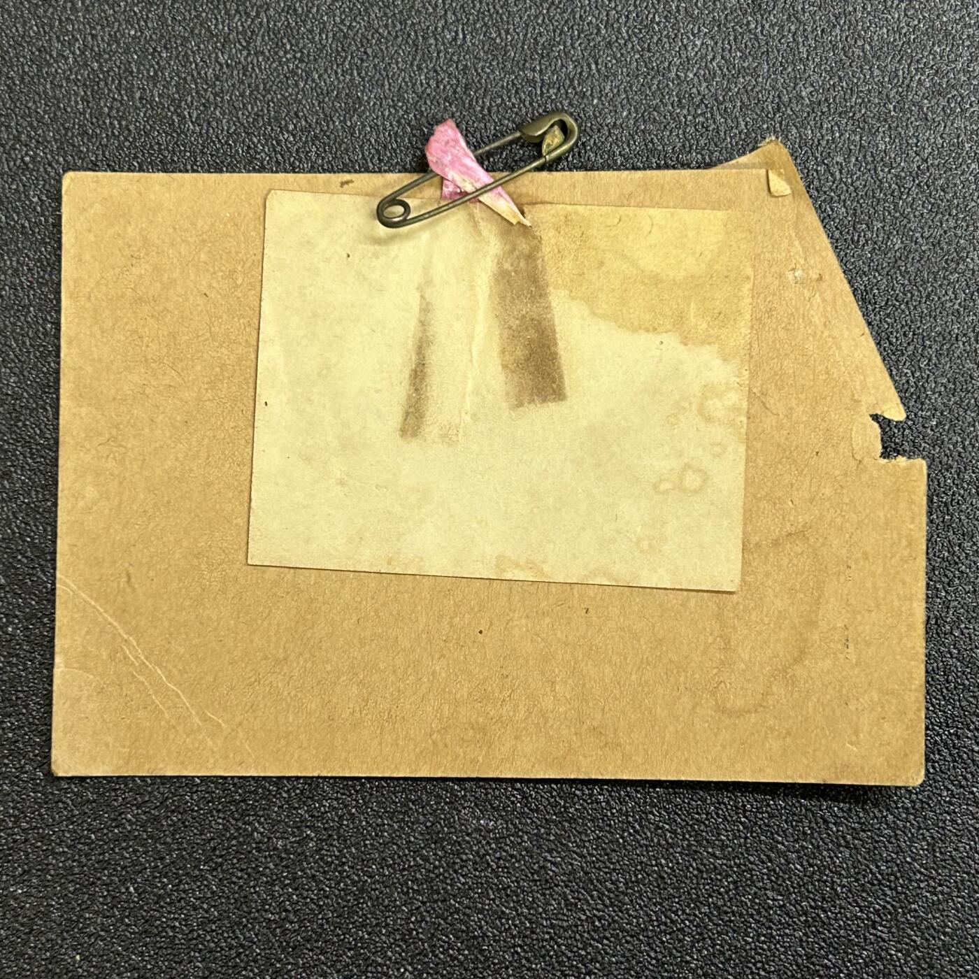 西秦中古拍卖第六十五期 华侨纸品【暹罗五金工会系列】五金工会总干事曾蔚生姓名牌