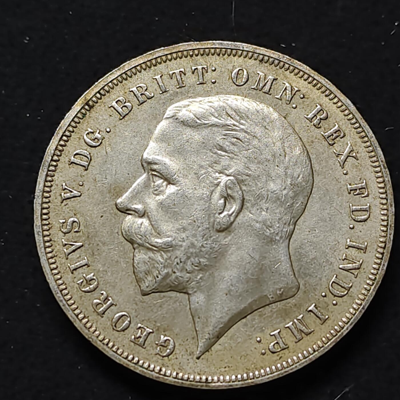 【全场包邮】纯粹捡漏拍477场（免费代拍第14场）调整中 英国1935年1克朗乔治五世在位25周年木马剑克朗型纪念银币-1