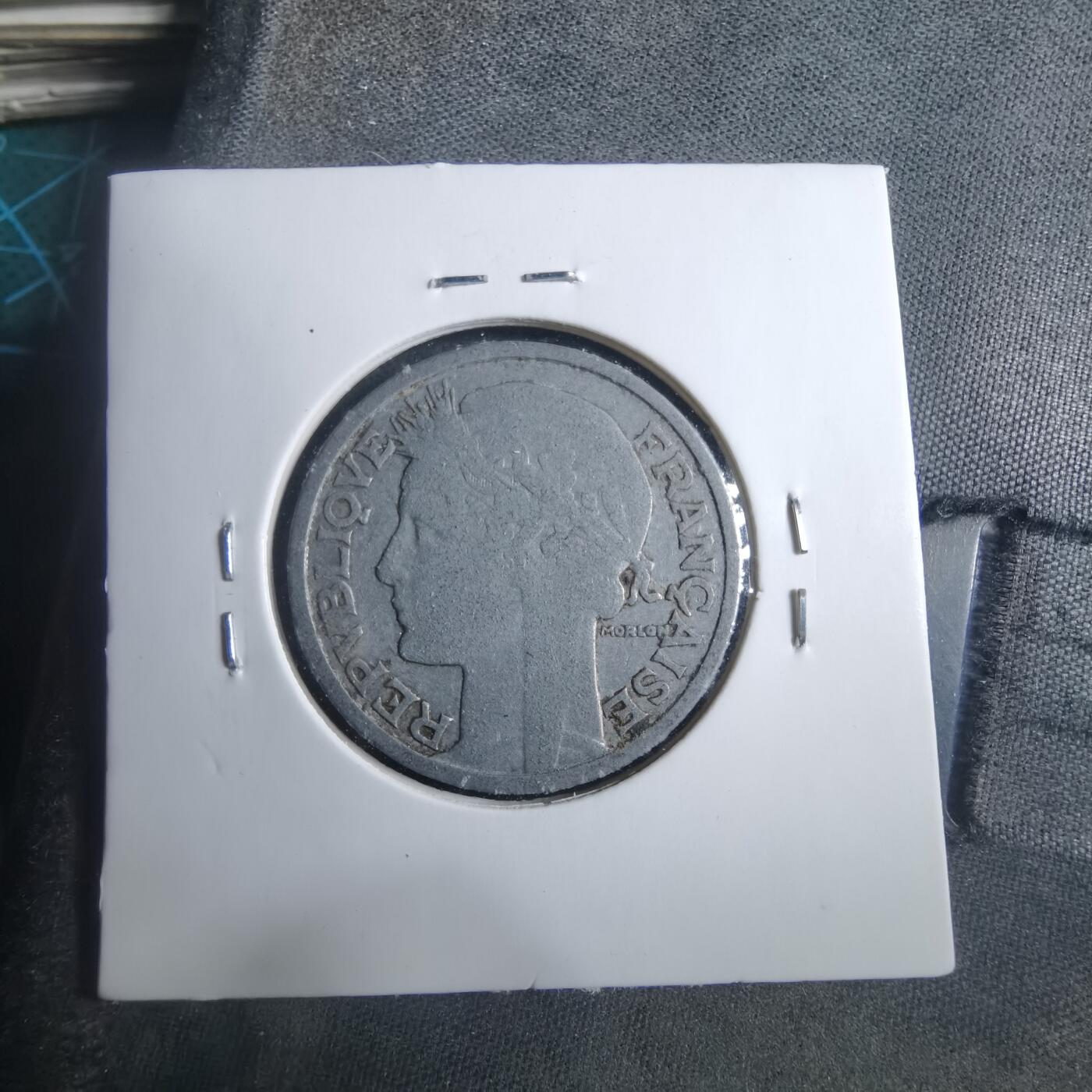 沼泽如烟--第902场 法国1946年2法郎 B版