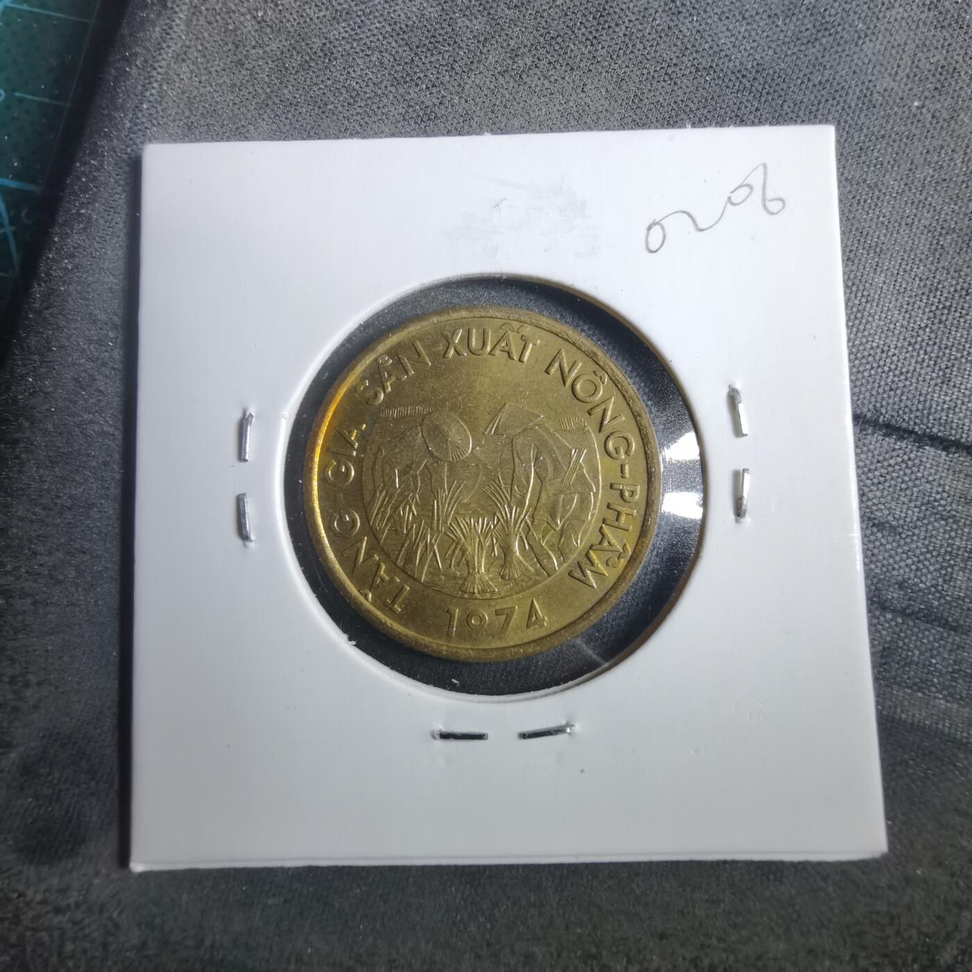 沼泽如烟--第902场 越南1974年10盾