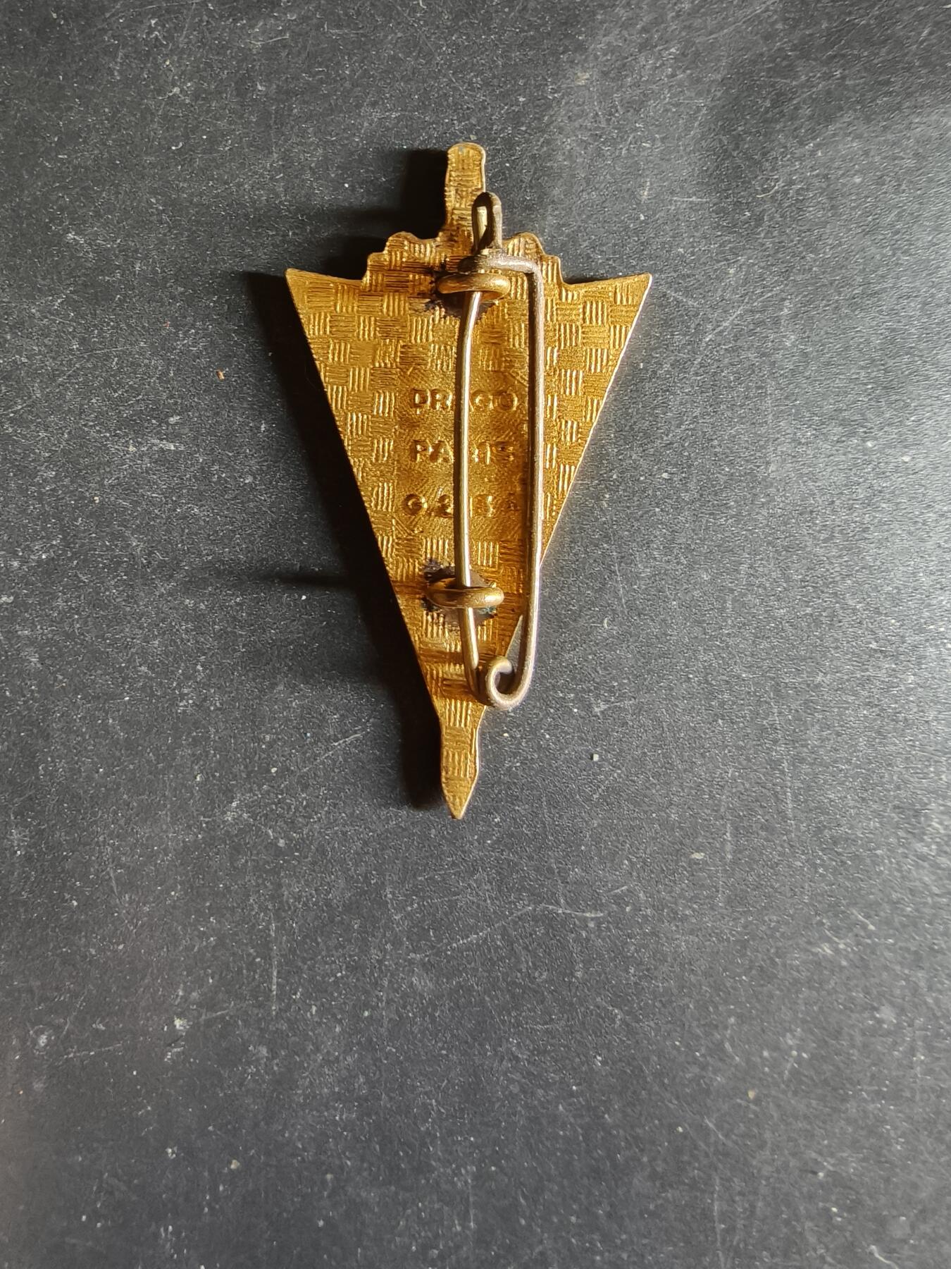 老王徽章第163期 13-15日三场连拍 16日统一发货  13、14日结束后可寄存