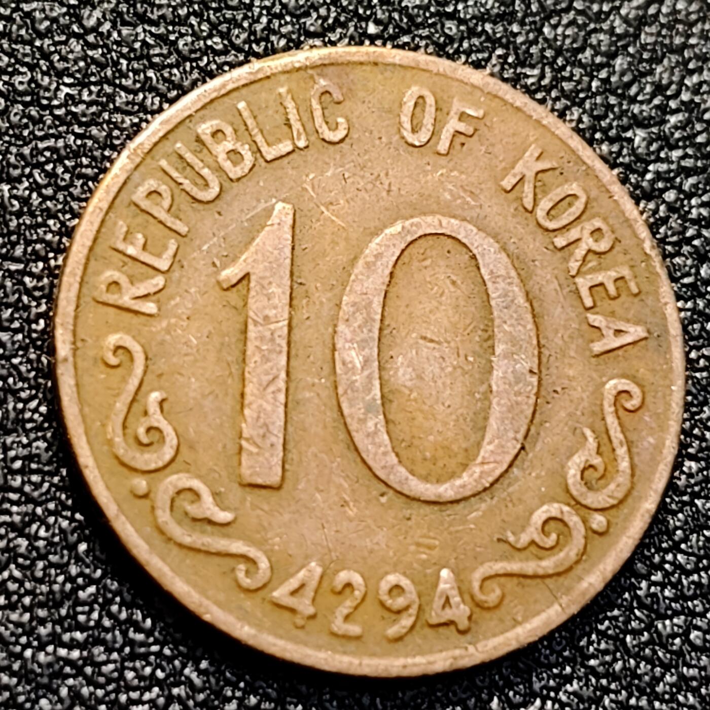 泉币菌-第128附加场-精品福利场（本场拍品多，请提前出价） 。