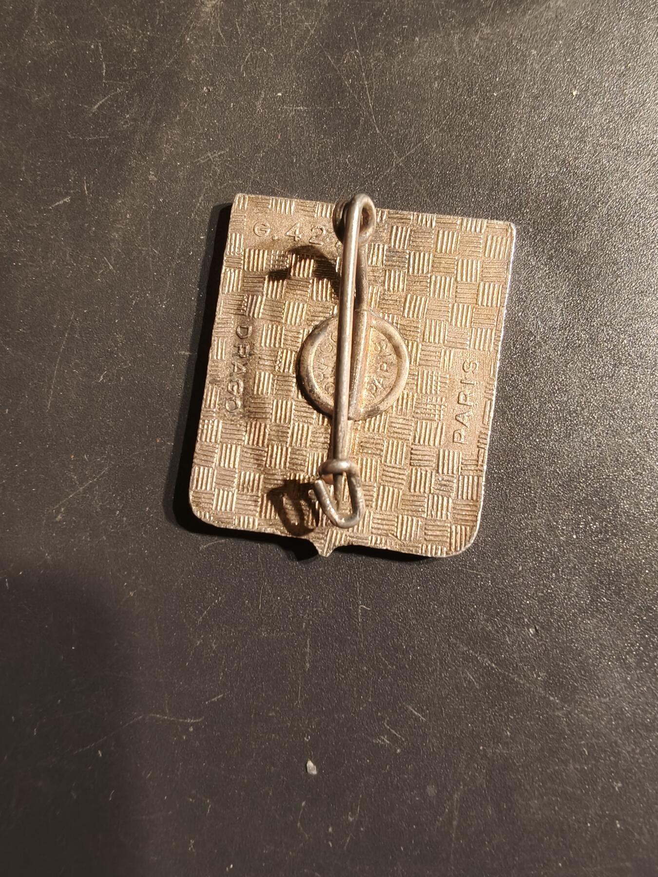 老王徽章第163期 13-15日三场连拍 16日统一发货  13、14日结束后可寄存