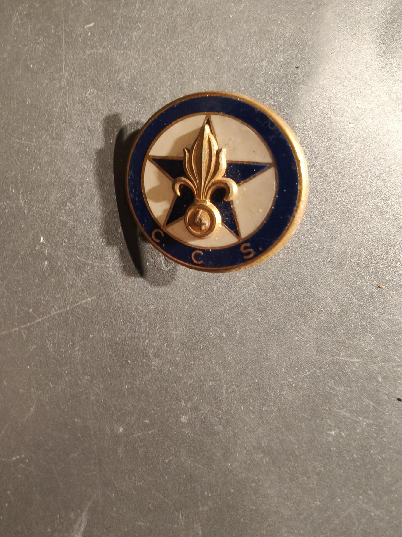 老王徽章第163期 13-15日三场连拍 16日统一发货  13、14日结束后可寄存 法国外籍军团4团指挥与支援连证章 