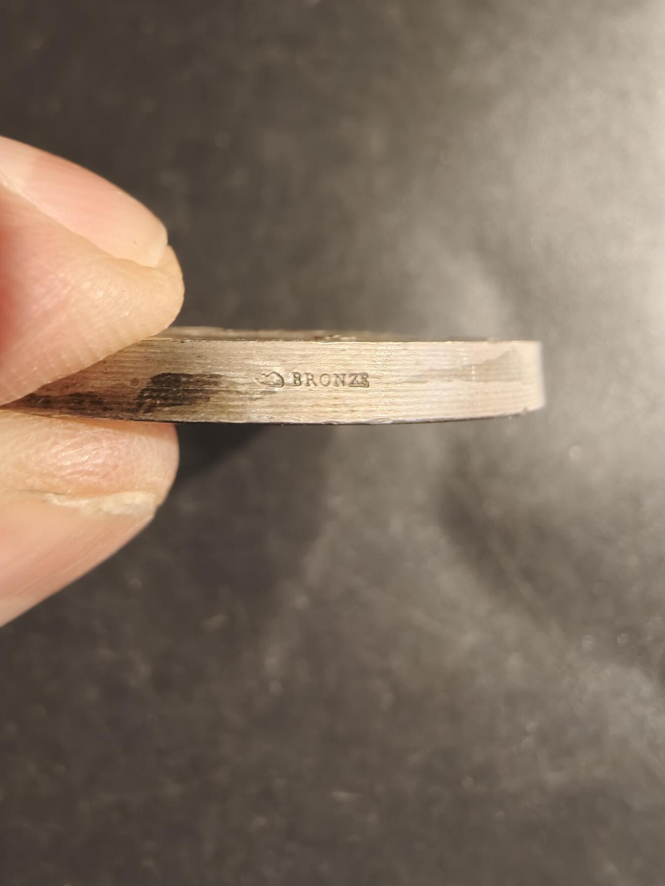 老王徽章第163期 13-15日三场连拍 16日统一发货  13、14日结束后可寄存