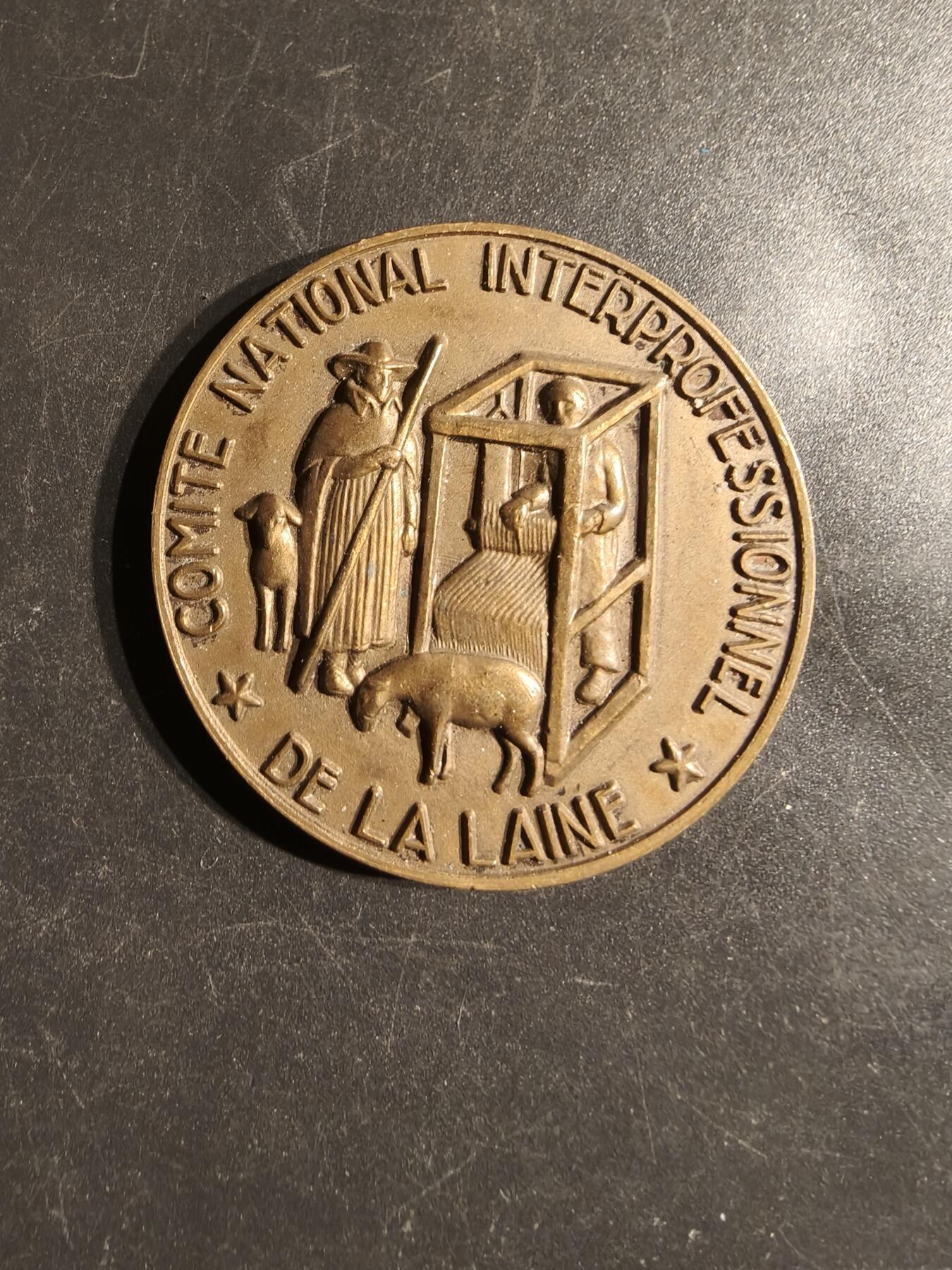 老王徽章第163期 13-15日三场连拍 16日统一发货  13、14日结束后可寄存