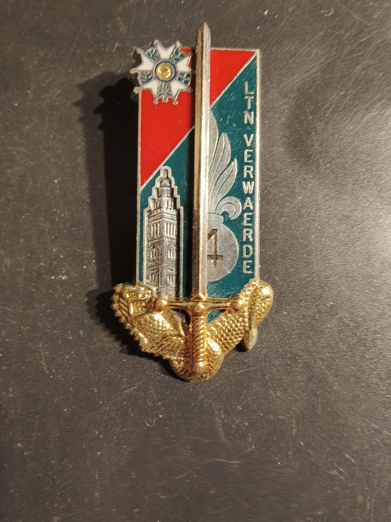 老王徽章第163期 13-15日三场连拍 16日统一发货  13、14日结束后可寄存  法国圣西尔军校维瓦尔德中尉晋升证章