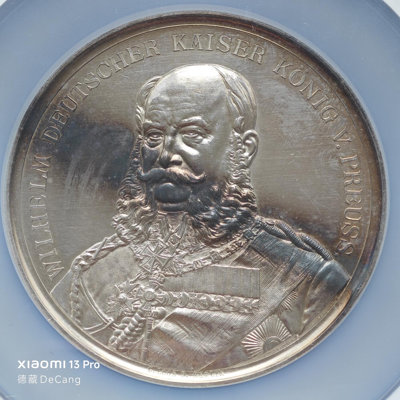【德藏】世界币章拍卖第153期（拍品征集中~欢迎藏友联系） 极其稀有！1886年 德国威廉一世执政25周年纪念大银章 NGC MS62 类镜面底板 细节极其丰富 大盒封装 昆克24年最新成交40000+