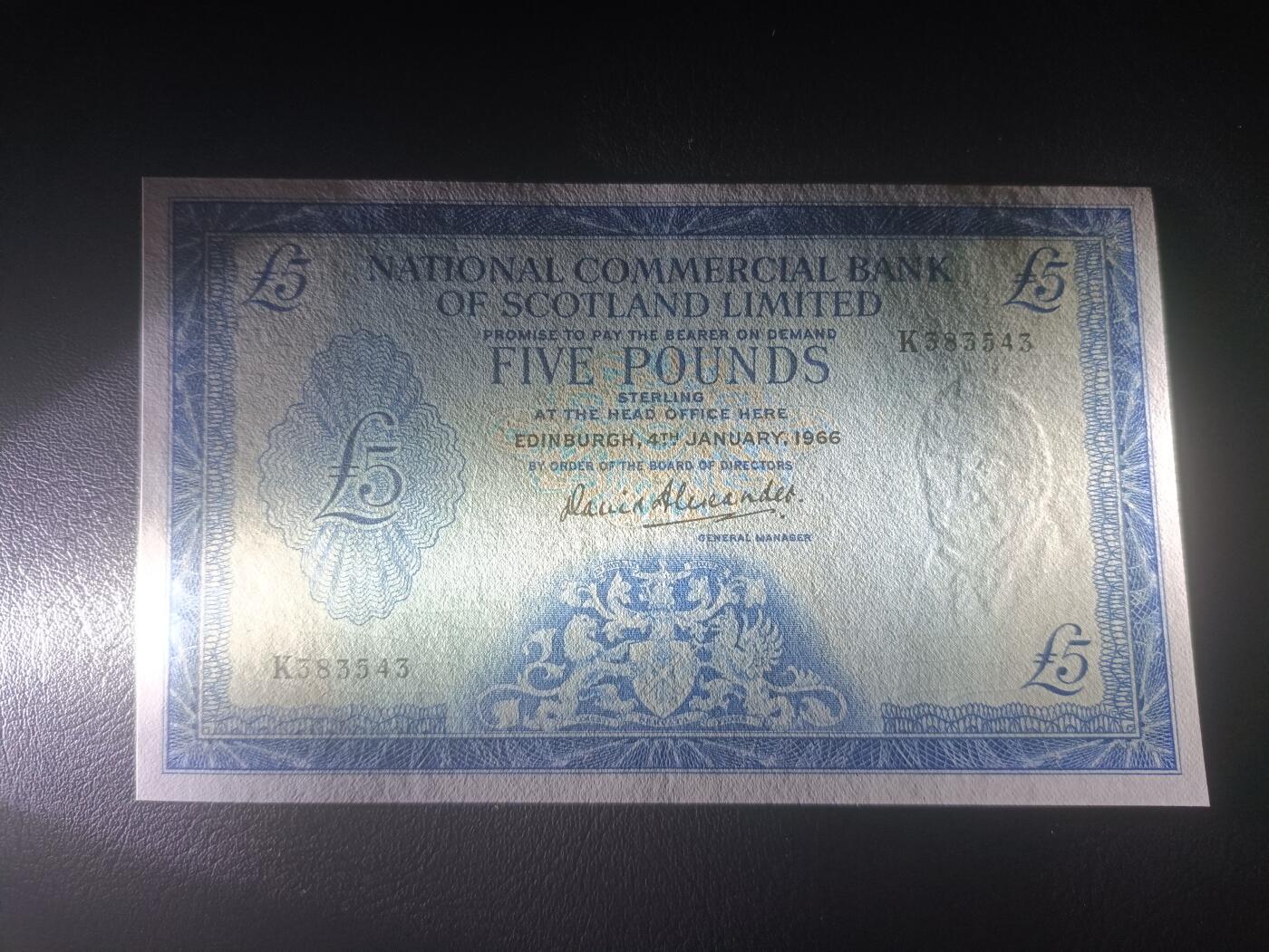 2025十一月第四期，总202期 苏格兰国家商业银行1966年5镑AUNC，银行徽章和19世纪爱丁堡俯瞰图，此银行现在被苏格兰皇家银行收购，已不存在