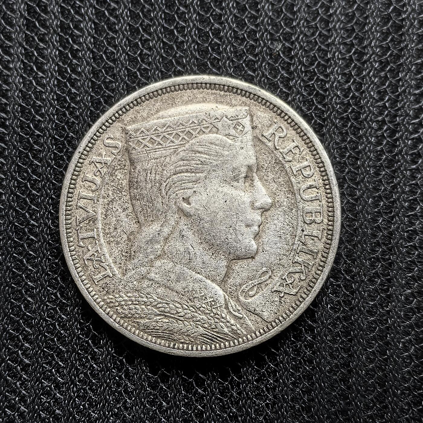 道一币馆币章第一百五十四场 拉脱维亚1931年谷物女神5拉特银币 25g 835s