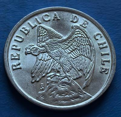 外国优质老铜币银币，周六九点倒数截拍，满百包邮，可寄存半年，喜欢朋友微信扫描二维码可直接参拍 - 智利1975年壹分