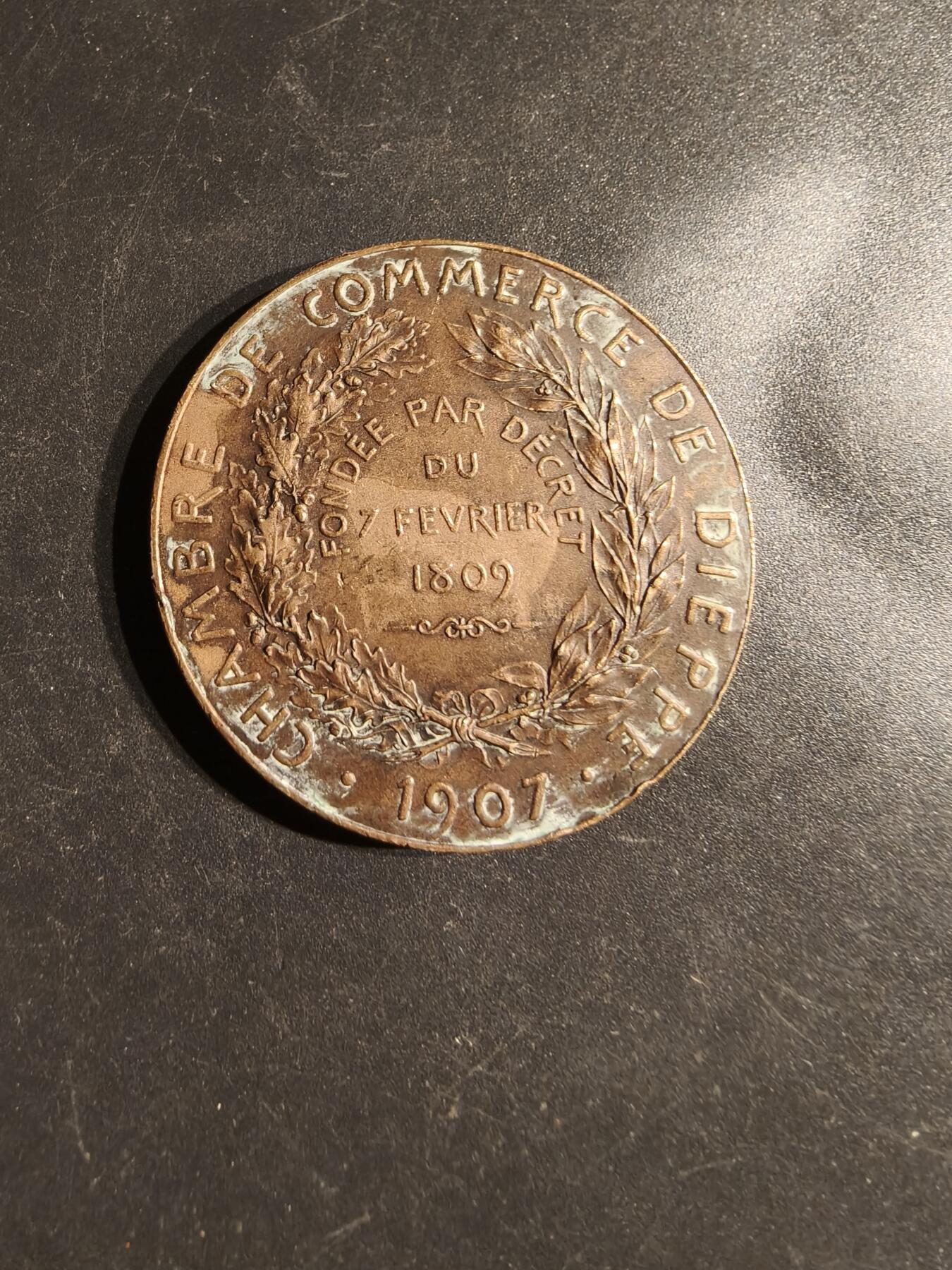 老王徽章第163期 13-15日三场连拍 16日统一发货  13、14日结束后可寄存