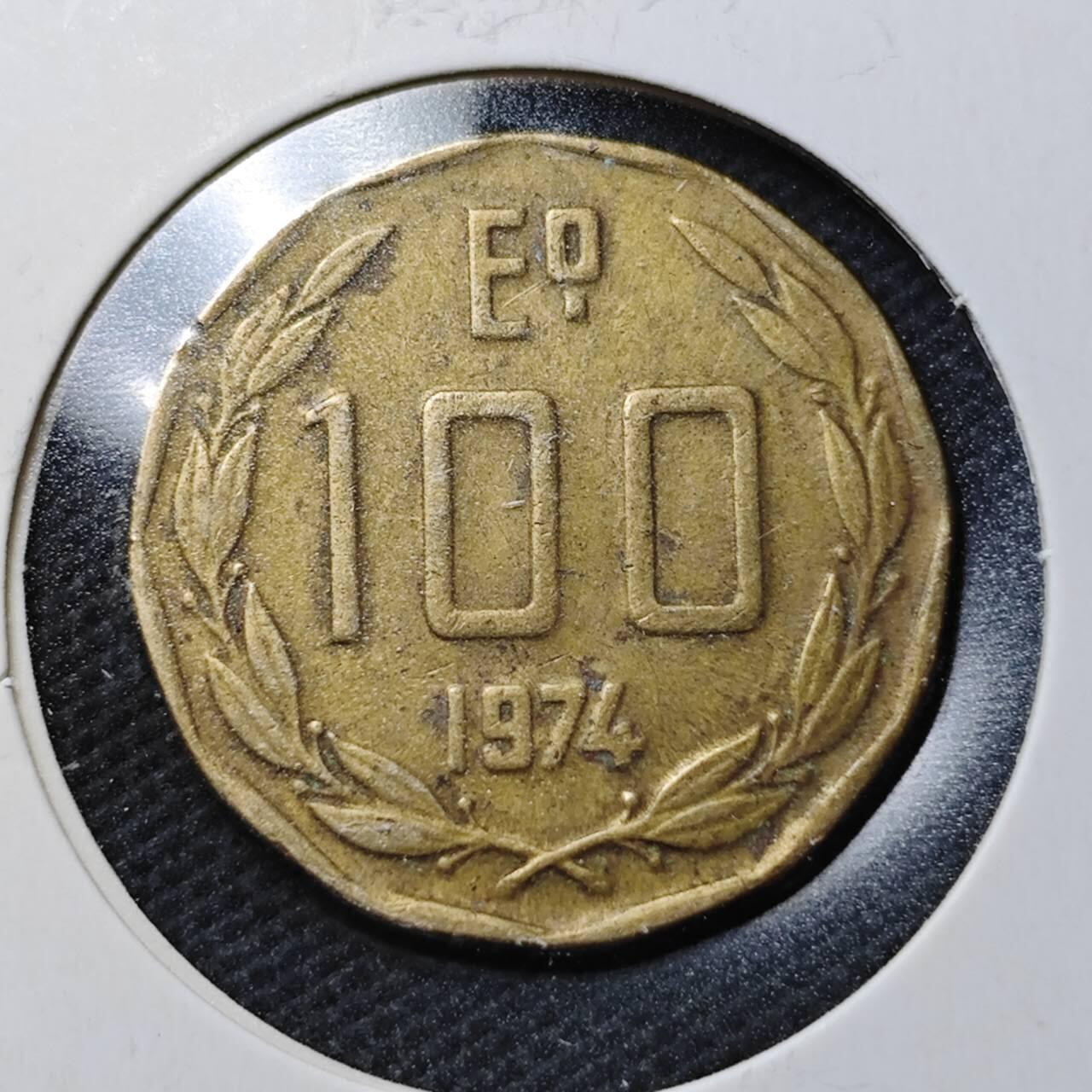 KK钱币收藏小铺  第370场  2月预留时间 周末发货  1974智利100比索 