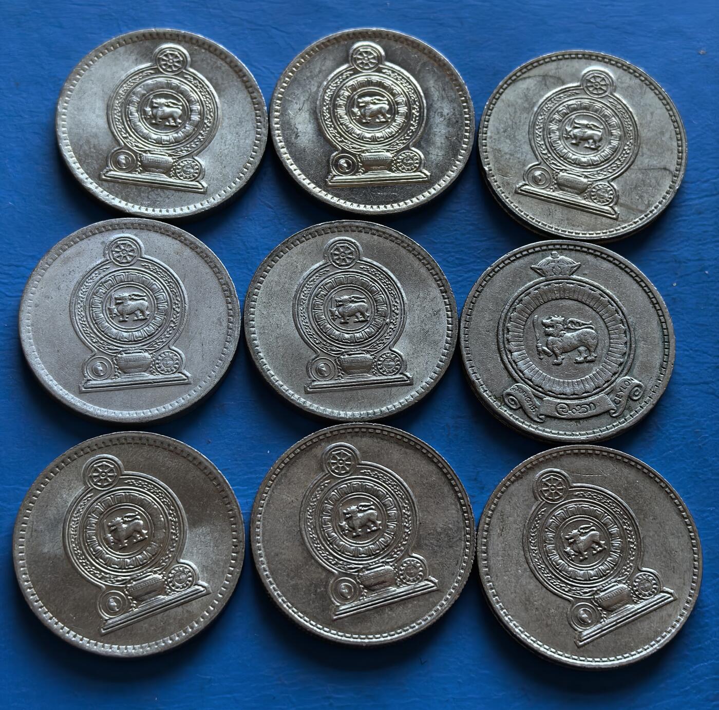 外国优质老铜币银币，周六九点倒数截拍，满百包邮，可寄存半年，喜欢朋友微信扫描二维码可直接参拍