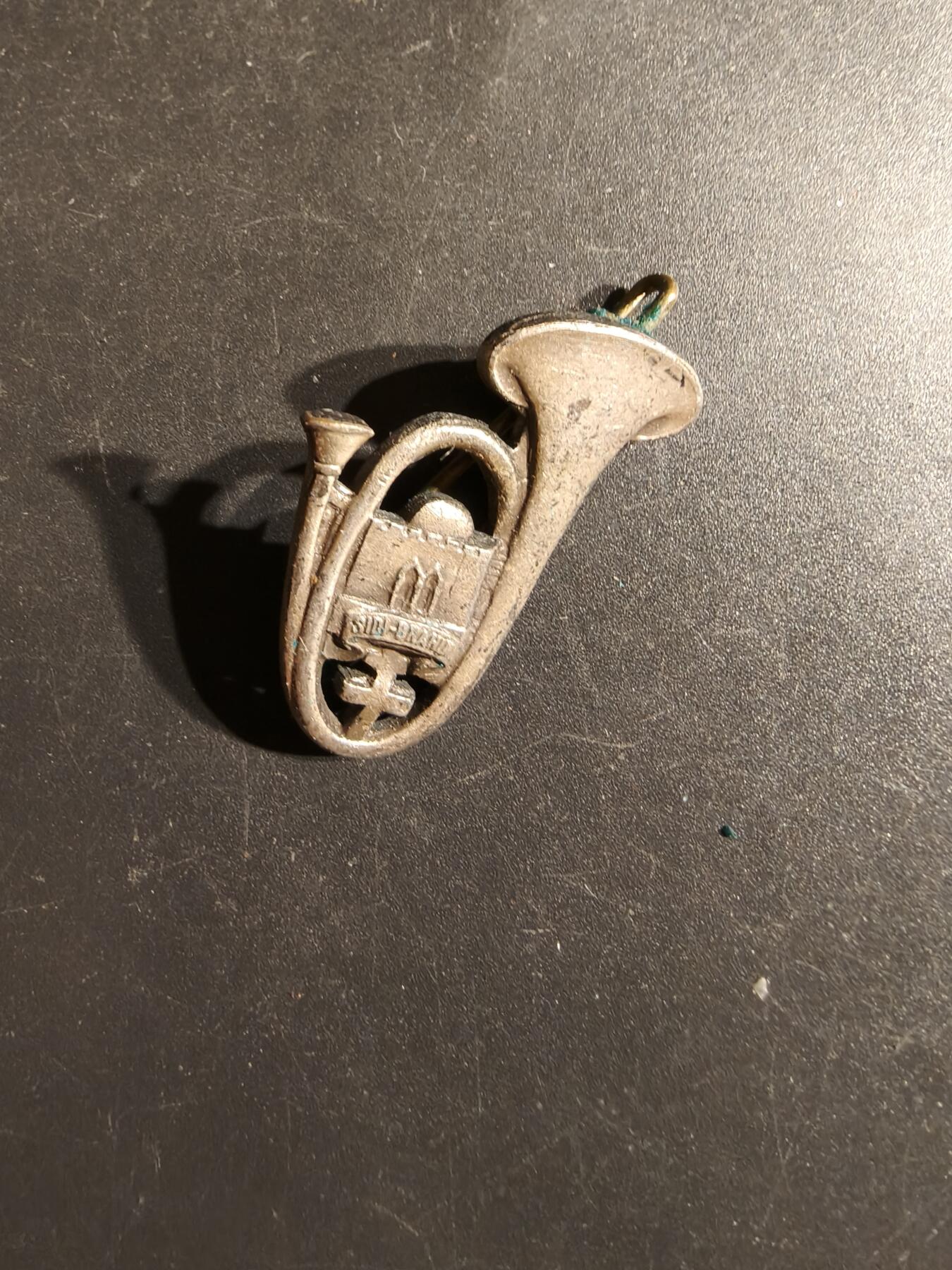 老王徽章第163期 13-15日三场连拍 16日统一发货  13、14日结束后可寄存  