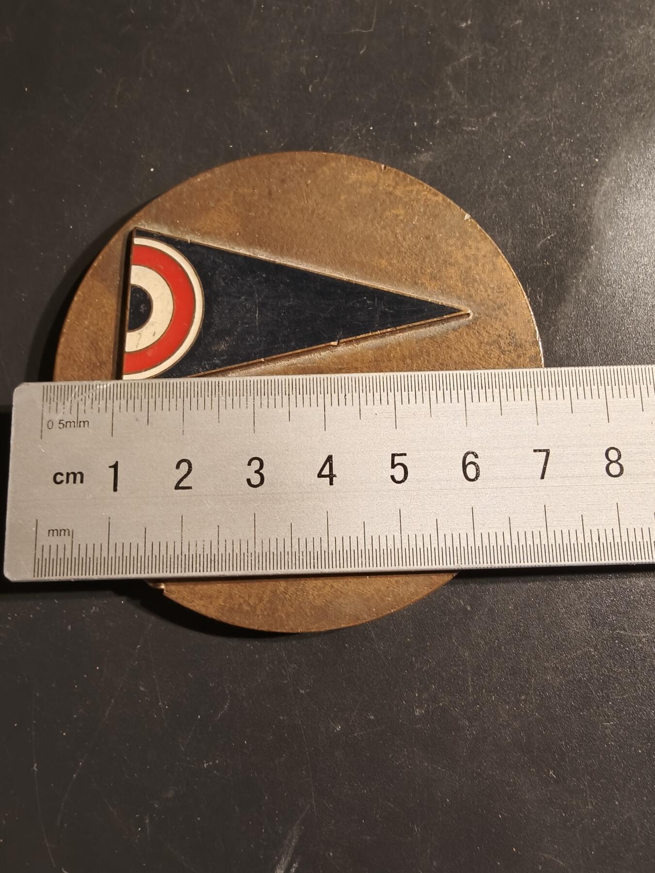 老王徽章第163期 13-15日三场连拍 16日统一发货  13、14日结束后可寄存