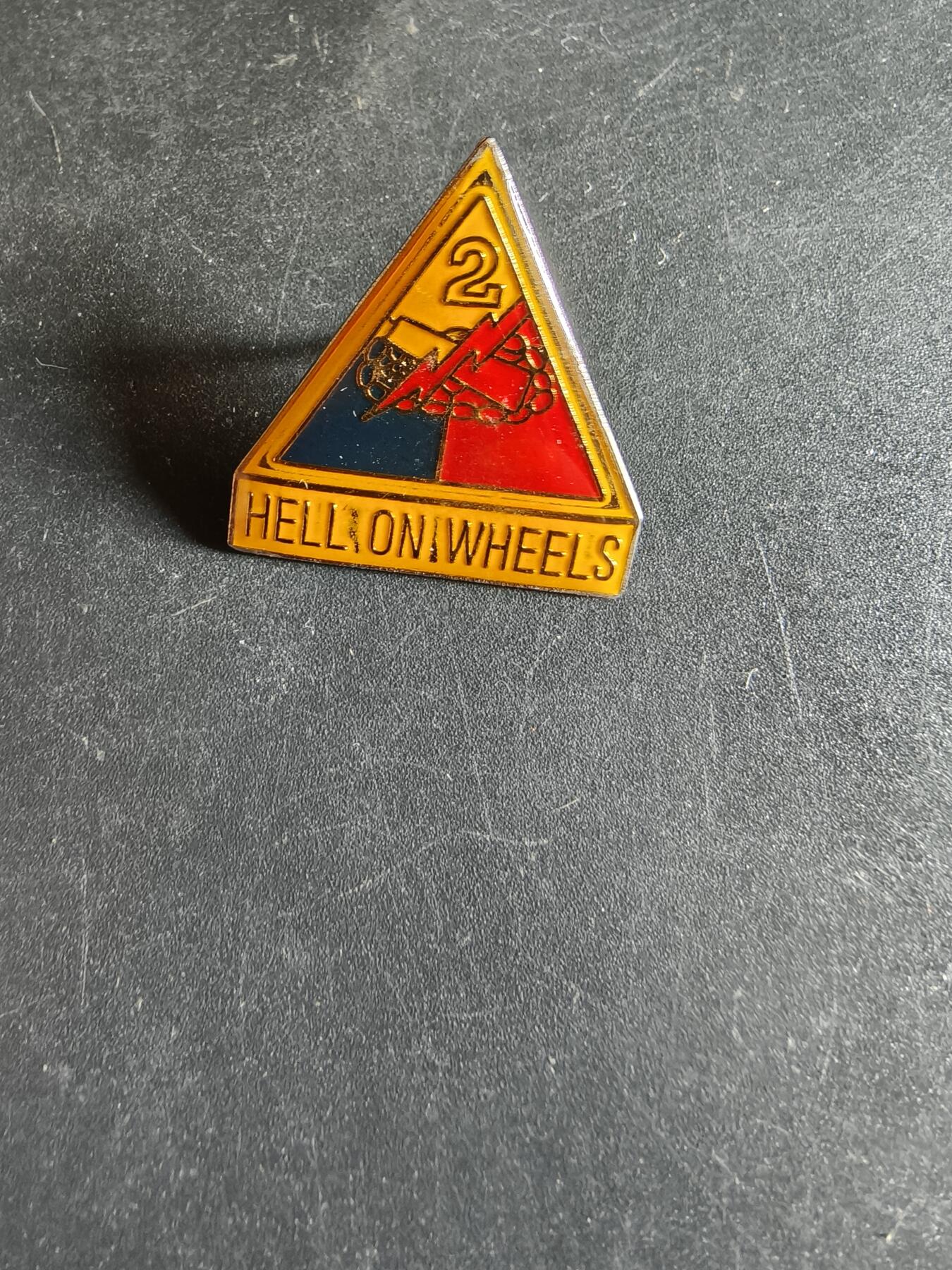 老王徽章第163期 13-15日三场连拍 16日统一发货  13、14日结束后可寄存