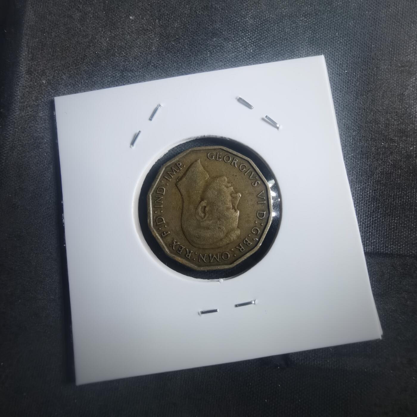 沼泽如烟--第903场 英国1937年3便士