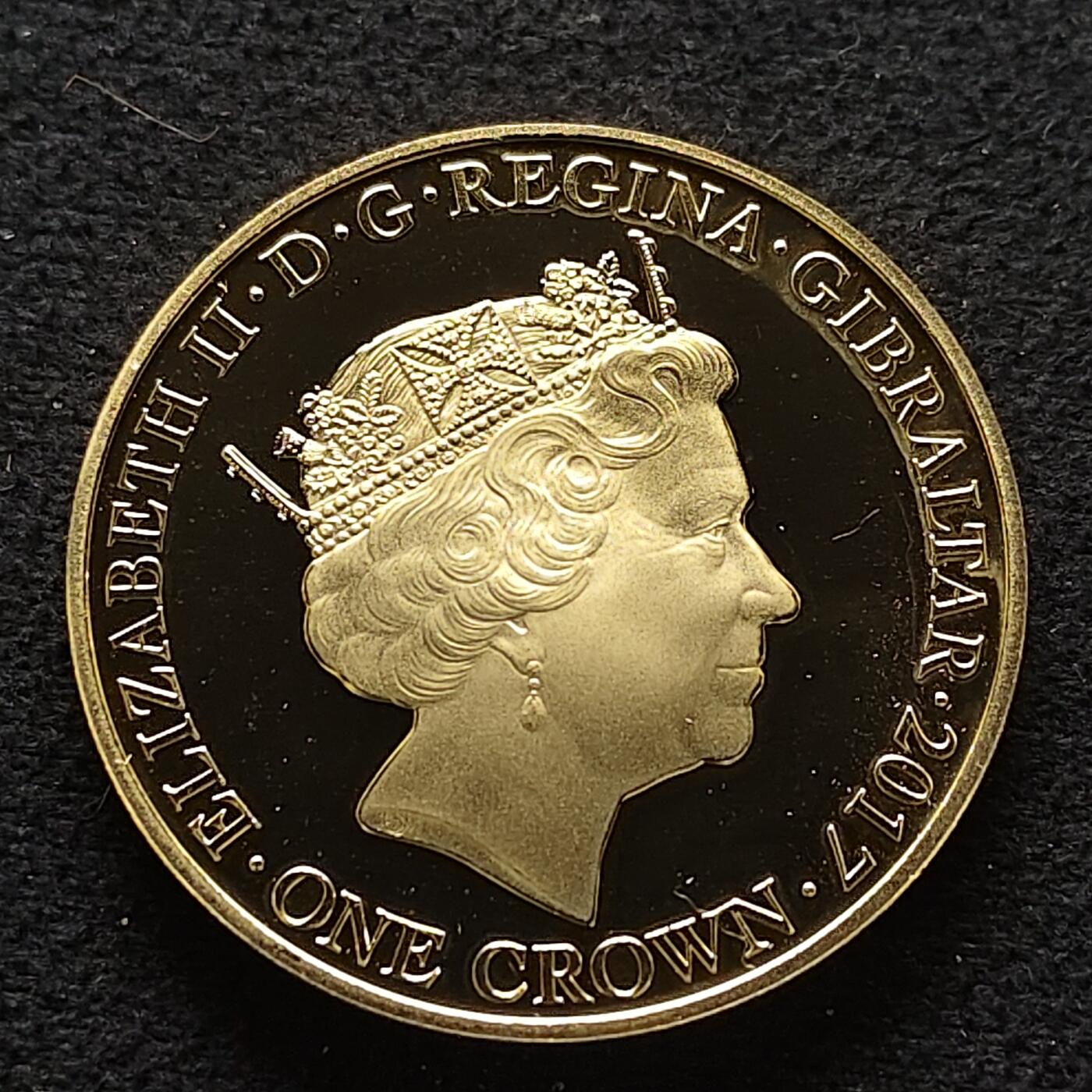 【全场包邮】纯粹捡漏拍476场（免费代拍第13场）调整中 直布罗陀2017年1克朗女王白金婚系列阳台彩色镀金精制克朗型纪念币