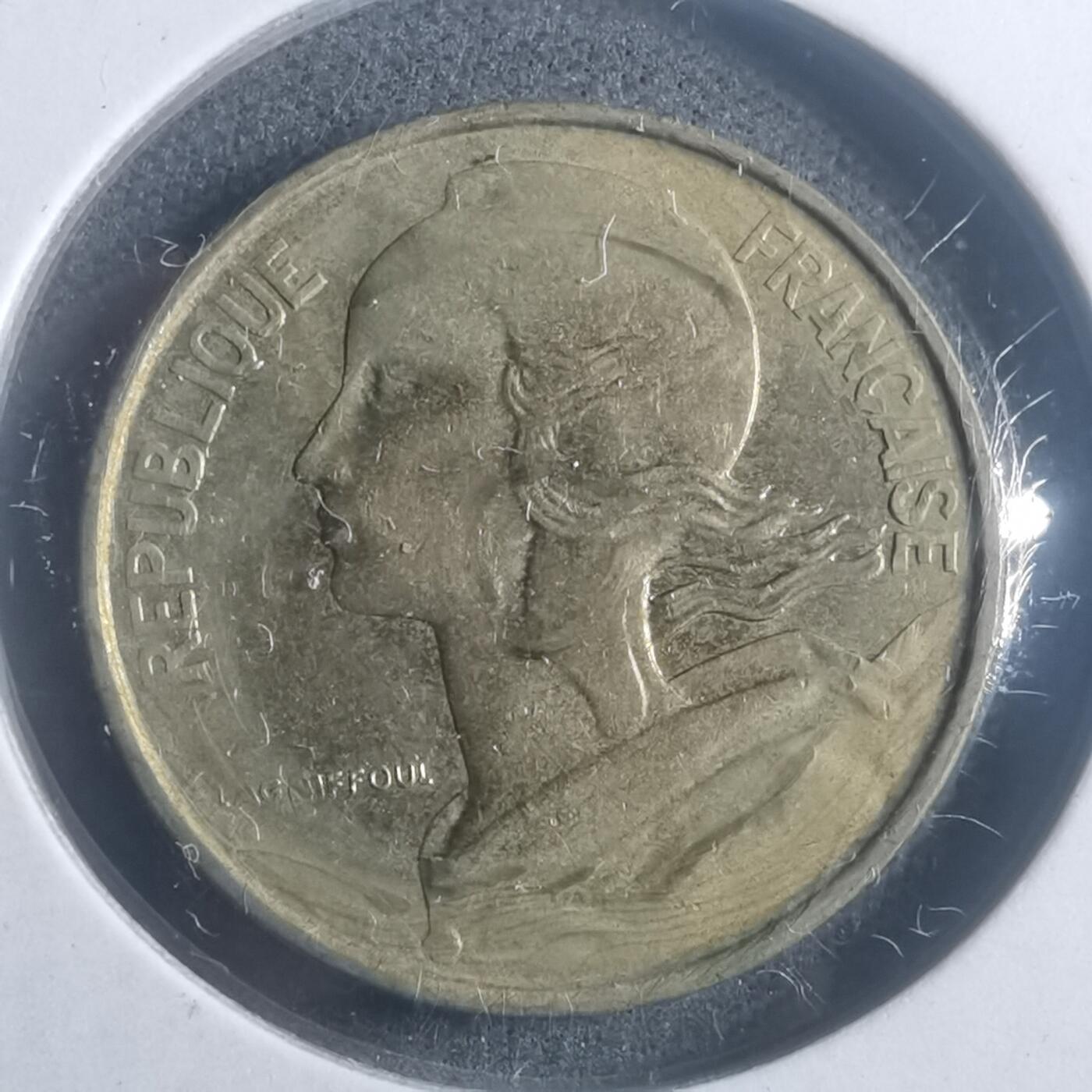 沼泽如烟--第903场 法国1970年十分