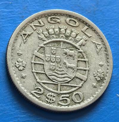 外国优质老铜币银币，周六九点倒数截拍，满百包邮，可寄存半年，喜欢朋友微信扫描二维码可直接参拍 - 安哥拉1968年2.5埃斯库多