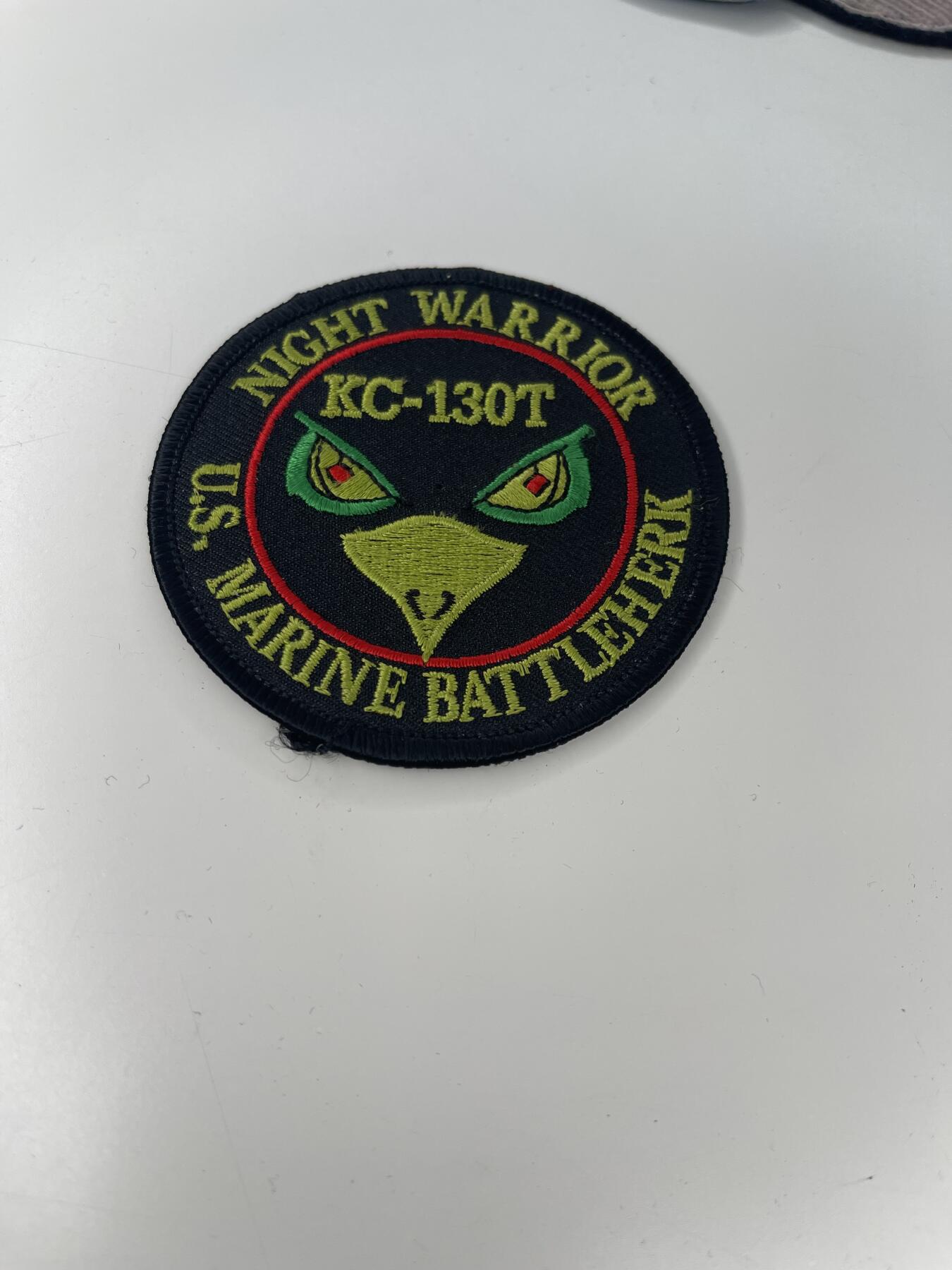 新时代收藏徽章红藏拍卖(第二十八场)  徽章纸品证书杂项 美国海军陆战队空降运输机kc130t暗夜勇士臂章